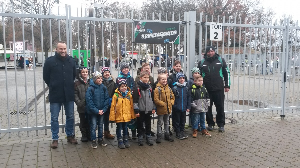 *** FSV-Kids Einlaufkinder bei Hannover 96 ***