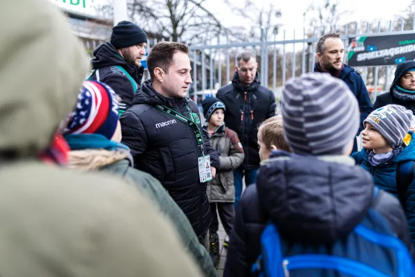 * FSV-Kids waren Einlaufkinder bei  Hannover 96 **