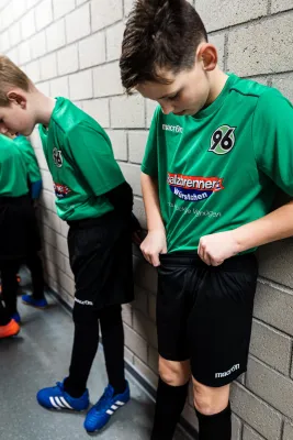 * FSV-Kids waren Einlaufkinder bei  Hannover 96 **